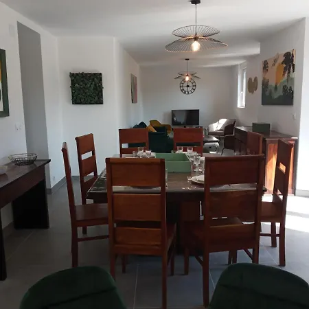 Holiday home L'echappee Belle, Grande Maison En Pleine Campagne