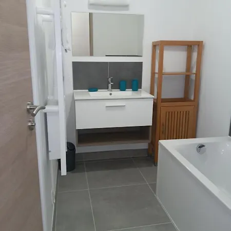 Holiday home L'echappee Belle, Grande Maison En Pleine Campagne