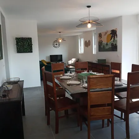 L'echappee Belle, Grande Maison En Pleine Campagne