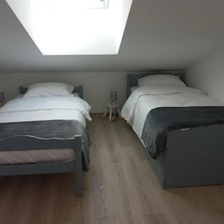 L'echappee Belle, Grande Maison En Pleine Campagne Holiday home *