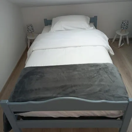 Holiday home L'echappee Belle, Grande Maison En Pleine Campagne Laning